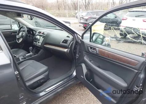 2015 Subaru Outback 2.5I Limited из США, поврежденный, VIN 4S4BSANC4F3362220